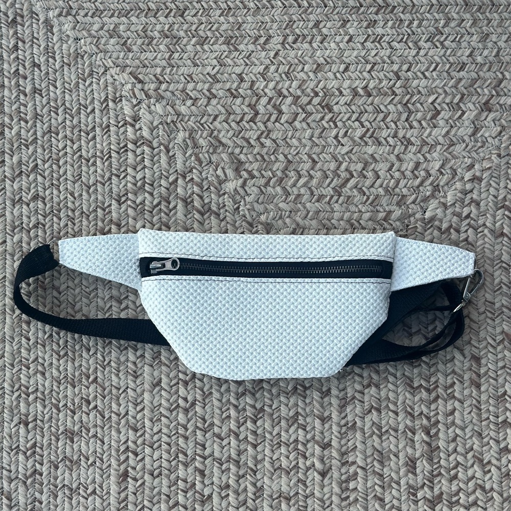 White waist bad handmade NEW